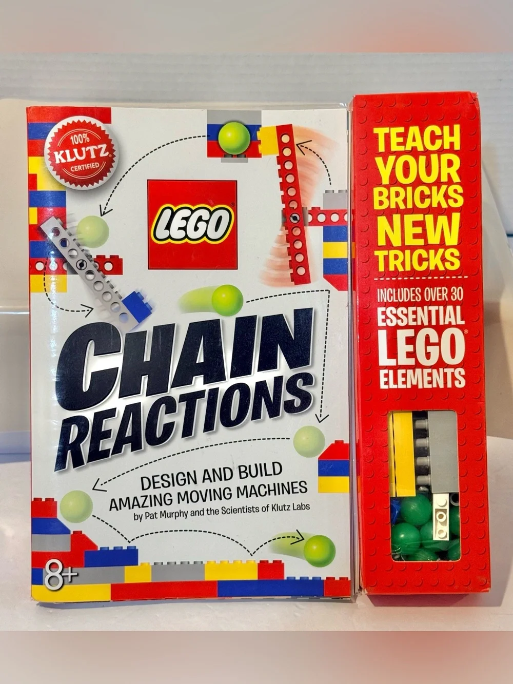 LEGO Chain Reactions Book: Design and Build Moving Machines w/30+ Legos New